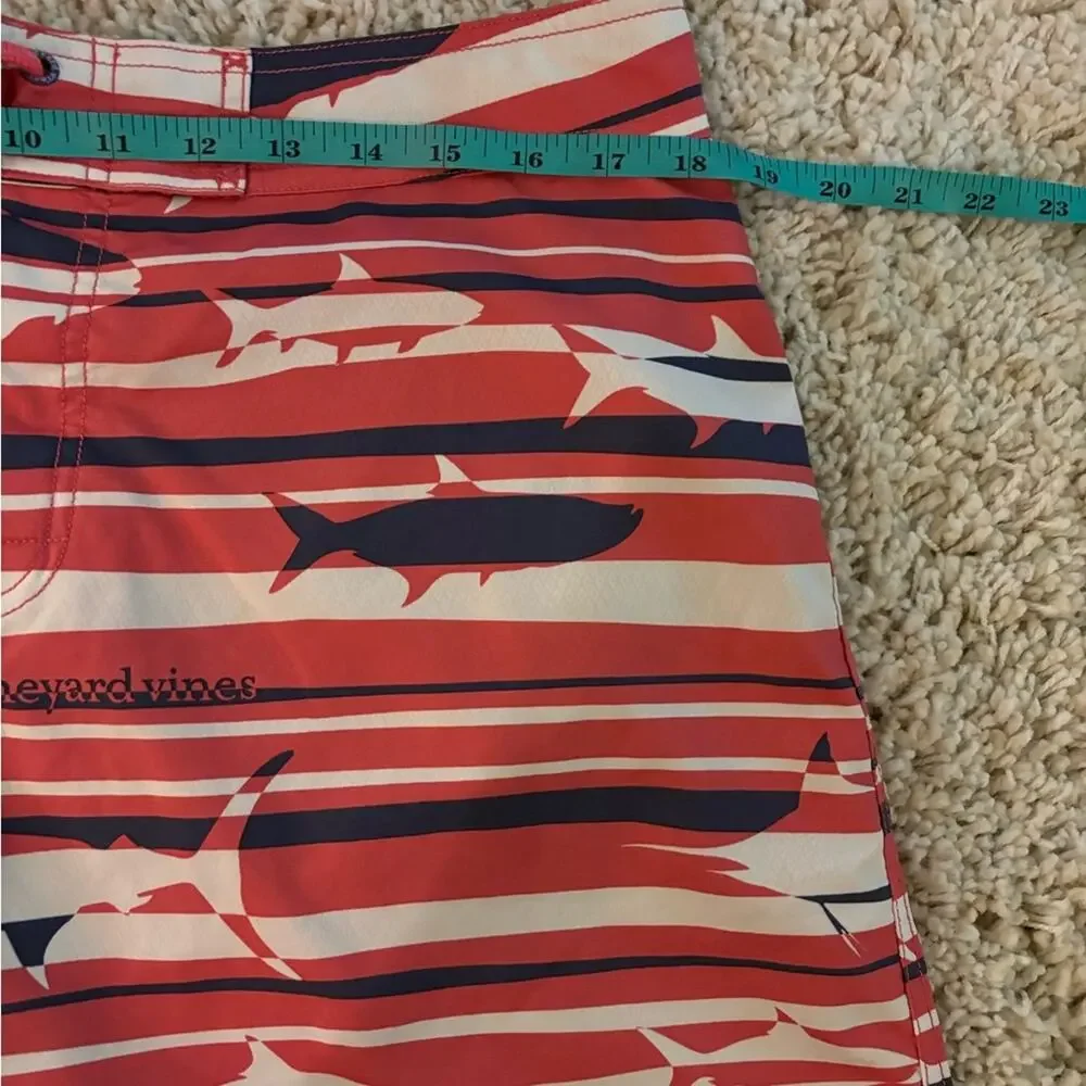 Vineyard Vines Pink Blue Striped Shark Print Swim Shorts Trunks Size 33